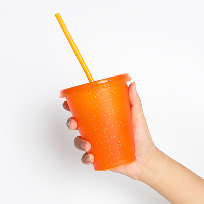 16oz 24oz প্লাস্টিক পানীয় চশমা পুনরায় ব্যবহারযোগ্য পরিবর্তন করা রঙ কাপ 10*6*19cm