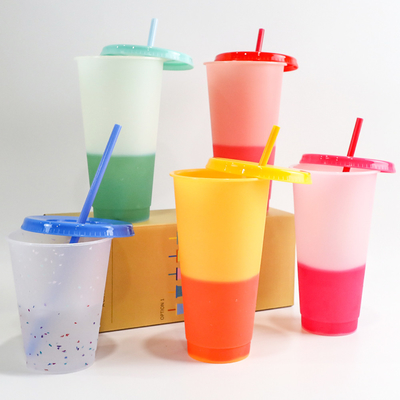 16oz 24oz প্লাস্টিক পানীয় চশমা পুনরায় ব্যবহারযোগ্য পরিবর্তন করা রঙ কাপ 10*6*19cm
